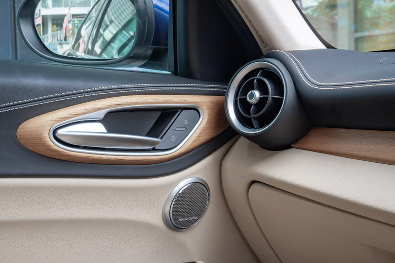 Alfa Romeo Giulia (2018)