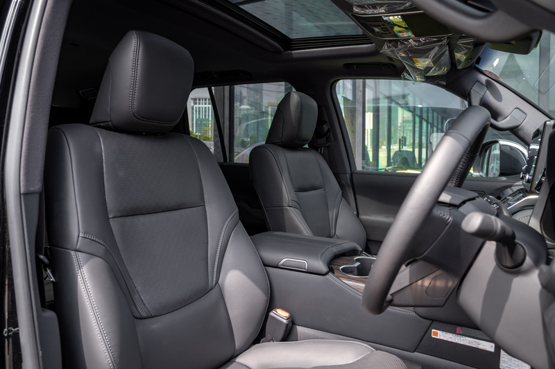 Toyota Land Cruiser ZX (2018)